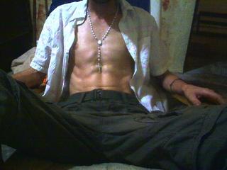 Stangeneis cam2cam:  - Devot, Exhibitionismus, Fetisch, Oralsex, Outdoor, Parkplatz-Sex, Pornographie, Voyeurismus, Wachs-Spiele, Live-Dates - Bin immer geil und gewillt ihr und ihm nur das Beste zu geben, denn es gibt nichts Sch�neres im Leben als Sex! Erlebe mich hier, und auch live, wenn du mehr haben willst als den gew�hnlichen Sex. 