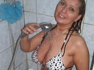 HotAngel webcam:  Anal-Sex, Dominant, Sexspielzeug, Tattoos, Live-Dates