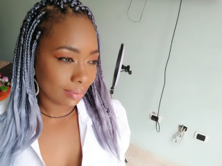latingoddes07 sexcam:  Anal-Sex, Exhibitionismus, Gangbang, Gruppensex, Kaviar, Lack und Leder, Orgien, Piercing, Swinger, Telefonsex - BH-Cup: B